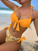 Biquíni Halter Push Up com Estampa Tropical – Moda Praia Feminina 2025